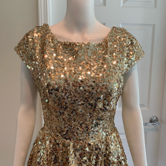 B. Darlin Sequin Fit Flare Dress - Picture 6 of 7